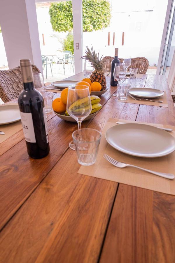 Luxury Apartments Sabi Waikiki Con Garaje Corralejo Kültér fotó
